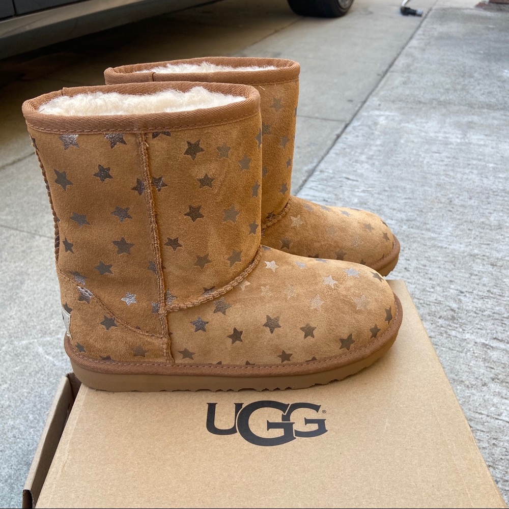 UGG AUTHENTIC KIDS STAR BOOTS Sz 3,4 new - Picture 4 of 13